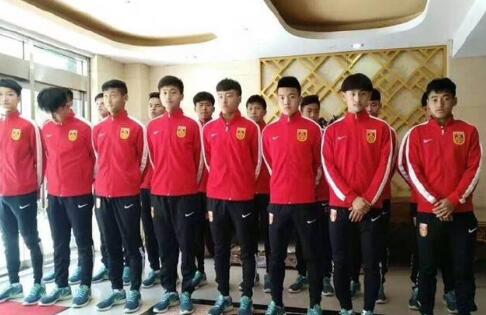精品亚洲性xxx久久久
